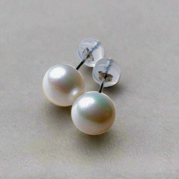 Strong Luster Freshwater Pearl Earring Studs