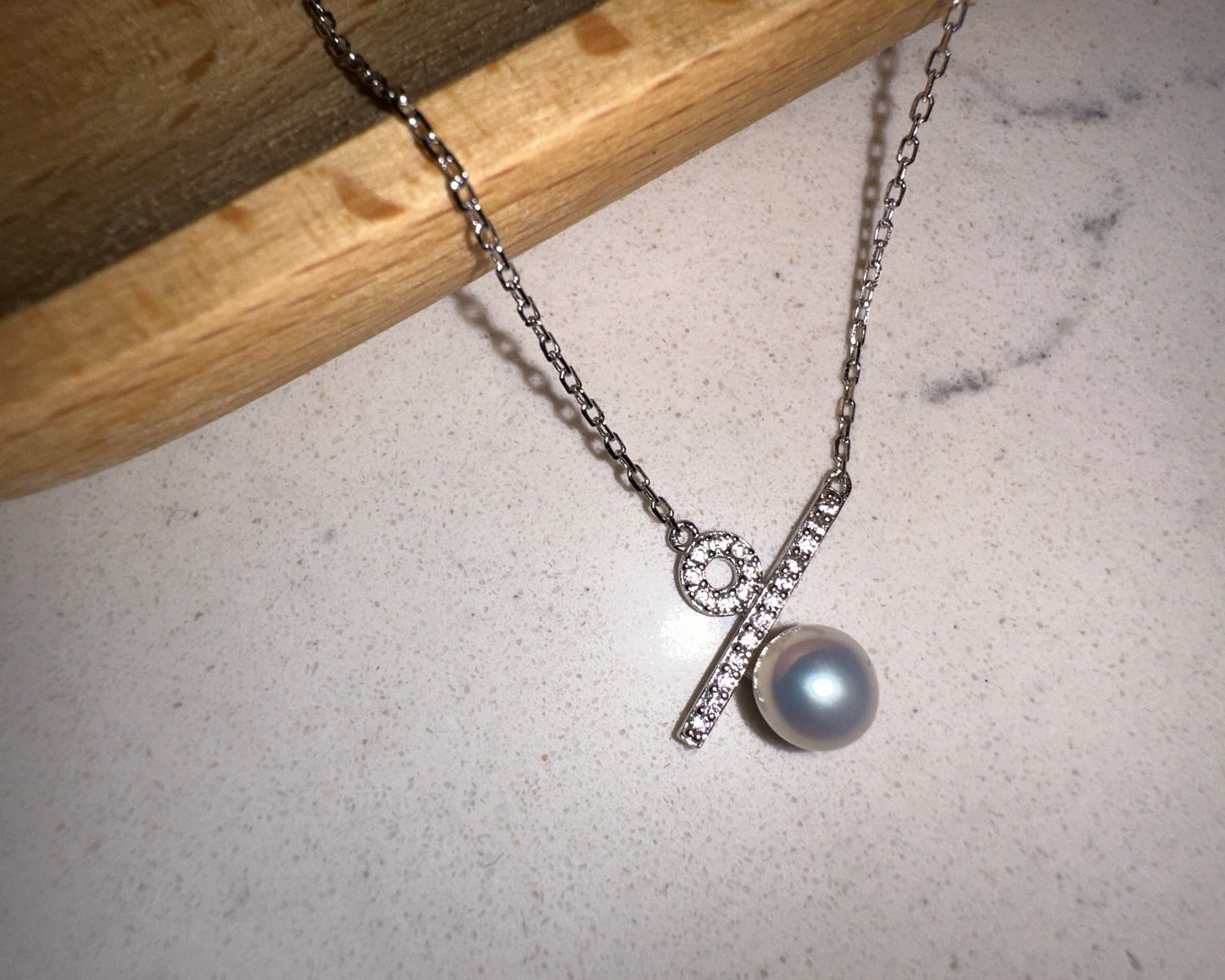 Pearlcentage Pendant Necklace – Minimalist & Bold