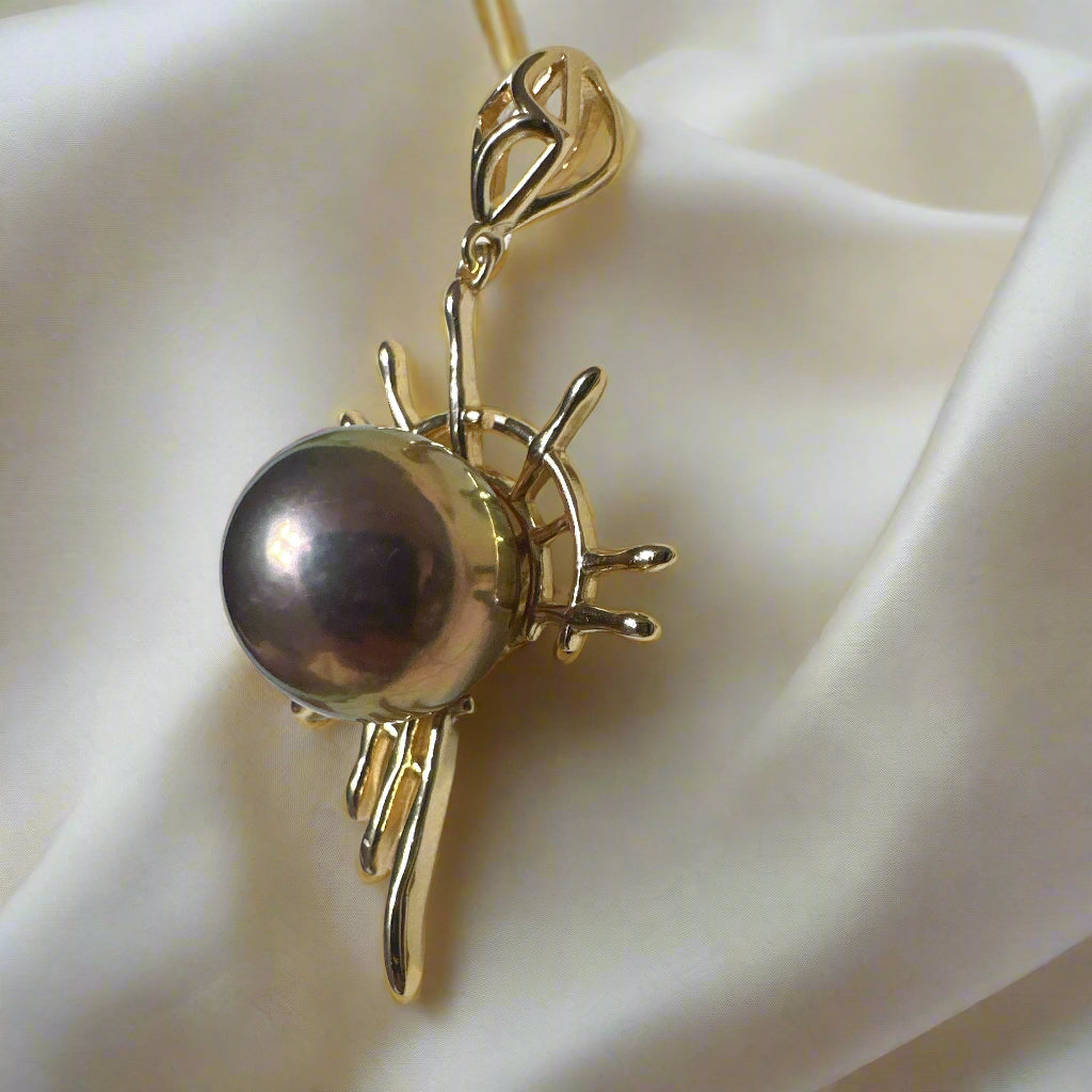Sun God Freshwater Rainbow Pearl Pendant